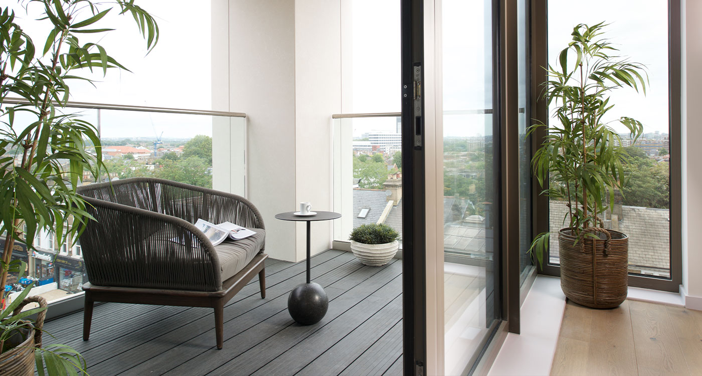 CarltonHouse-501-Balcony-1400x750px