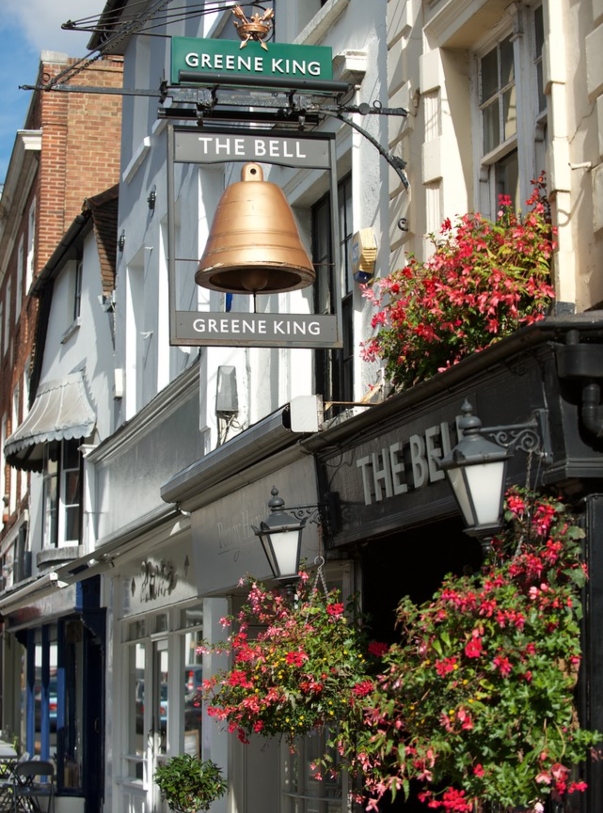 Pub 4 603 x 813
