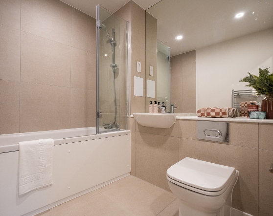 Bathroom 558 x 442